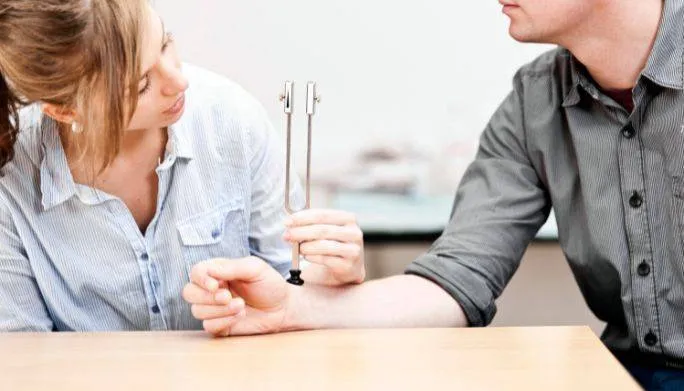 Can physical therapy help neuropathy?