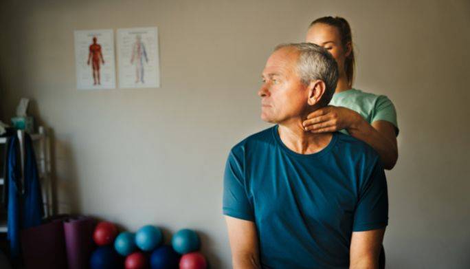 Can physical therapy help a pinched nerve?
