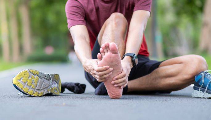 Will physical therapy help plantar fasciitis?